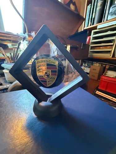 Porsche emblem - porsche, im